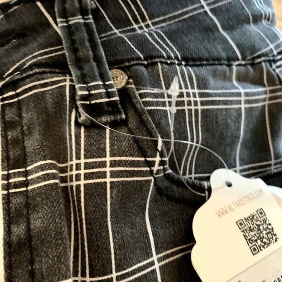 Altar'd State NWT Women's Ciara Retro Striped Flare Jeans High Waisted Sz 26 - Picture 5 of 12